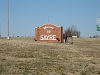 USA - Sayre OK - Welcome Sign (20 Apr 2009)